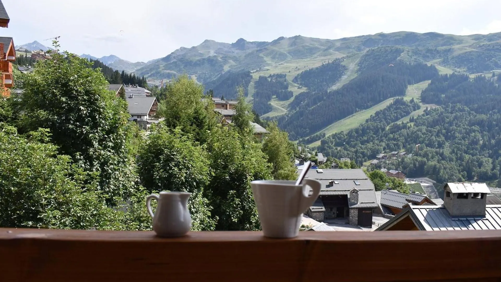 Duplex 5 Pieces Avec Mezzanine, Parking Et Proche Des Pistes A Meribel - Fr-1-180-635 Les Allues 0*,  Francja