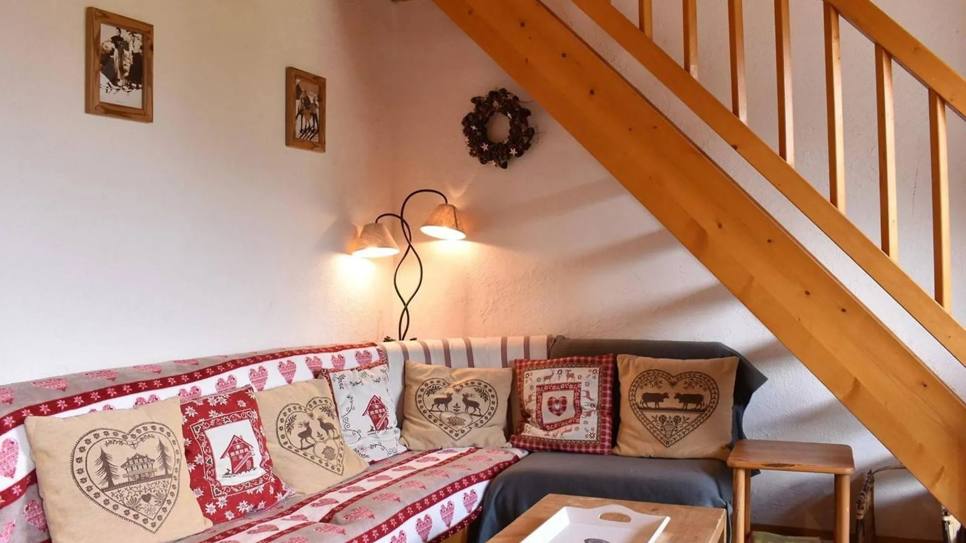 Duplex 5 Pieces Avec Mezzanine, Parking Et Proche Des Pistes A Meribel - Fr-1-180-635 Les Allues Apartament